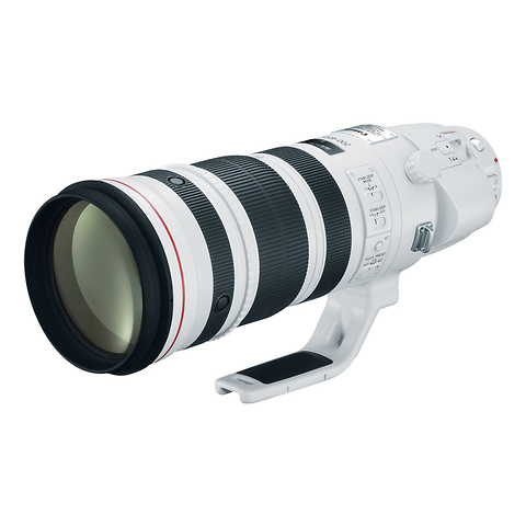 EF 200-400mm f/4.0L IS USM Lens with Internal 1.4x Extender Image 0