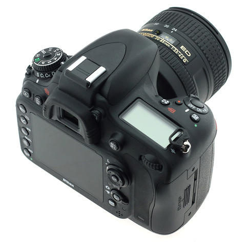 D610 Digital SLR Camera w/NIKKOR 24-85mm f/3.5-4.5G ED VR Lens - Open Box Image 2
