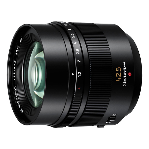 Leica DG Nocticron 42.5mm f/1.2 Power OIS Lens Image 1