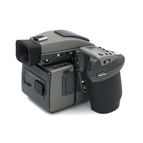 H2D Medium Format Camera Body, Film Back & Viewfinder Set - Pre-Owned Image 1