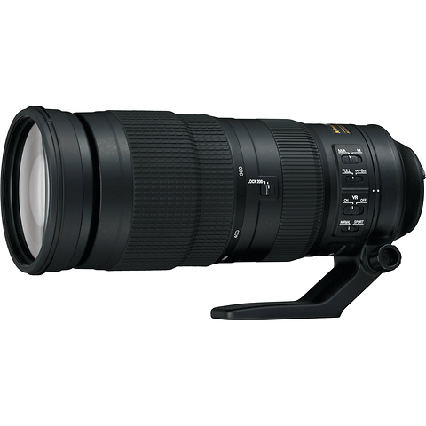 AF-S NIKKOR 200-500mm f/5.6E ED VR Lens Image 1