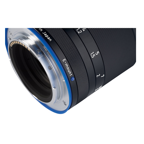 Loxia 85mm f/2.4 Lens for Sony E Mount (Open Box) Image 5