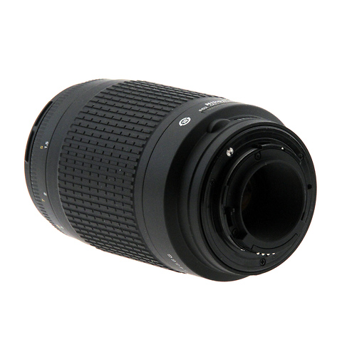AF NIKKOR 70-300mm f/4-5.6G Zoom Lens - Open Box Image 2