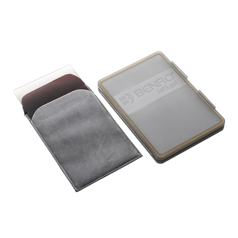 Master Series 75x100 Reverse-edged Graduated ND GND8 (0.9) 3 Stop Filter Image 1