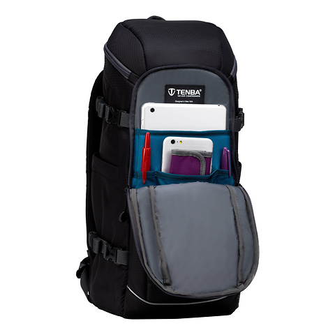 Solstice 12L Backpack (Black) Image 6