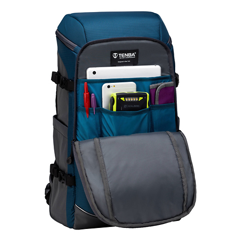 Solstice 20L Backpack (Blue) Image 4