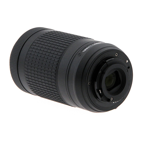 AF-P DX NIKKOR 70-300mm f/4.5-6.3G ED Lens (Open Box) Image 3