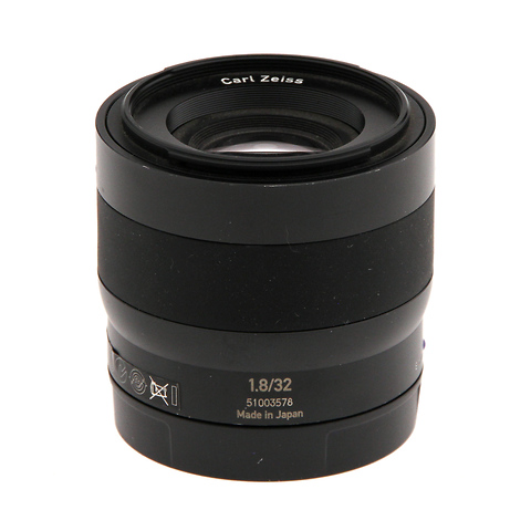 Touit 32mm f/1.8 Lens - Sony E-Mount (Open Box) Image 1