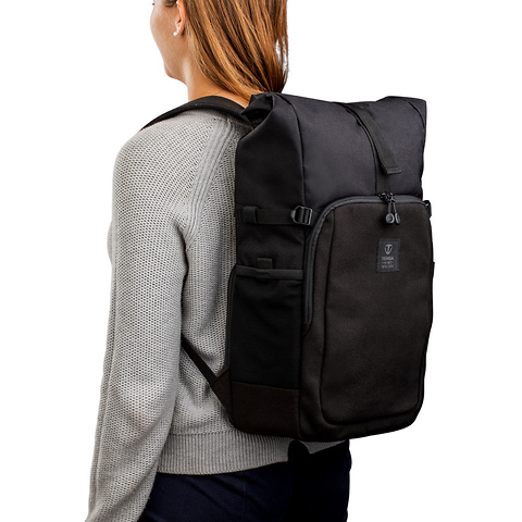 Fulton 14L Backpack (Black) Image 2