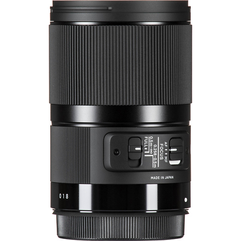 70mm f/2.8 DG Macro Art Lens for Leica L-Mount Image 1