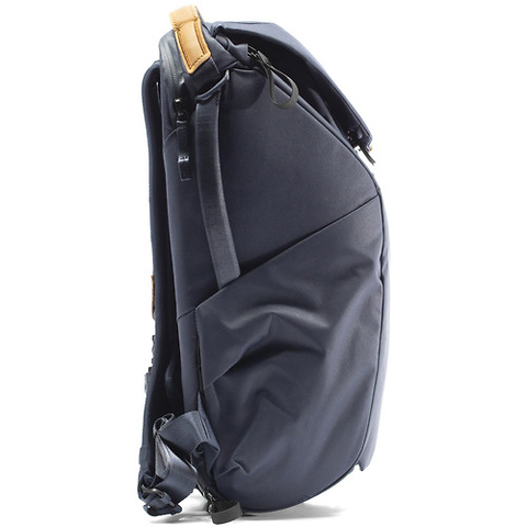 Everyday Backpack v2 (20L, Midnight) Image 1