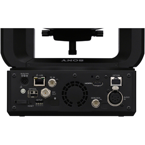 FR7 Cinema Line PTZ Camera Kit with 28-135mm Zoom Lens Image 2