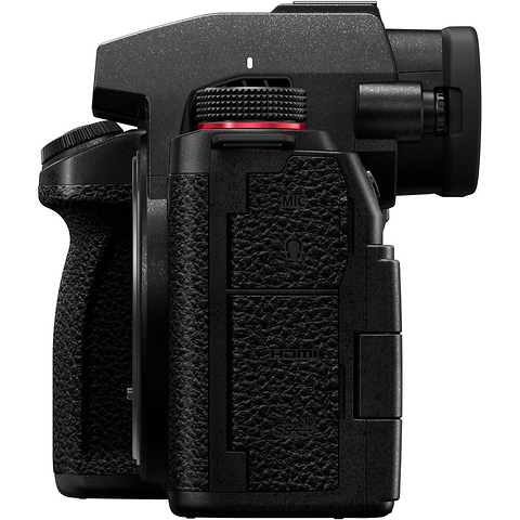 Lumix DC-S5 II Mirrorless Digital Camera with 20-60mm Lens (Black) Image 4
