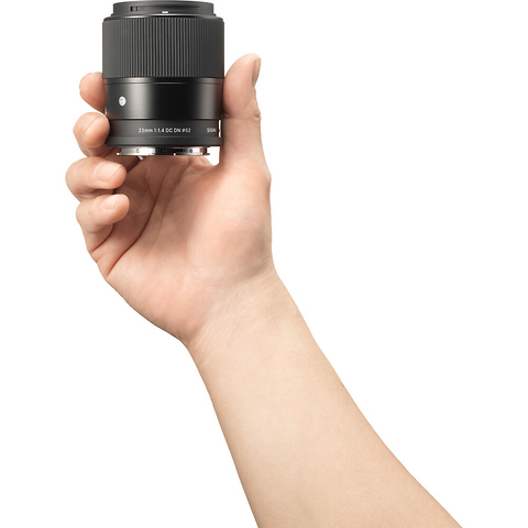 23mm f/1.4 DC DN Contemporary Lens for Leica L Image 3
