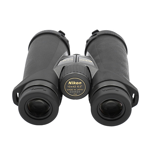 10x42 EDG Water Proof Roof Prism Binocular with 6.5° Field of View (7567) - Pre-Owned Image 0