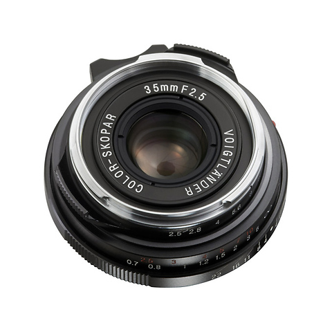 Color-Skopar 35mm f/2.5 P II Leica M Mount Lens - Pre-Owned Image 1