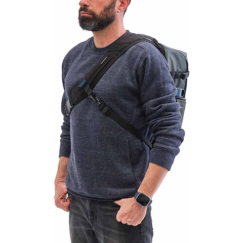 Solstice V2 Sling Bag (Gray, 16L) Image 6