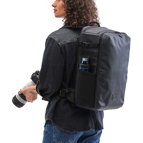 Solstice V2 Backpack (Black, 24L) Image 9