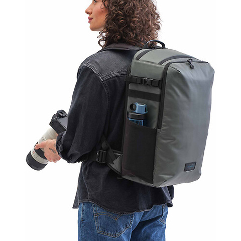 Solstice V2 Backpack (Gray, 24L) Image 8