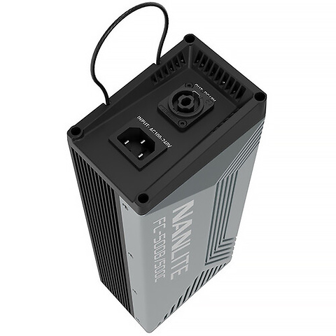 FC500C RGB LED Spotlight Image 5