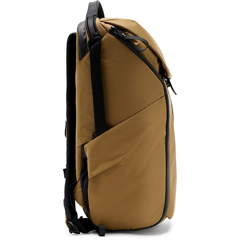 Everyday Backpack v2 (Coyote, 20L) Image 3