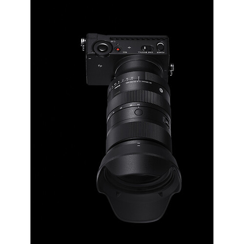 28-105mm f/2.8 DG DN Art Lens for Leica L Image 9