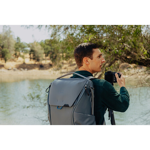 Everyday Backpack (Ocean, 30L) Image 6