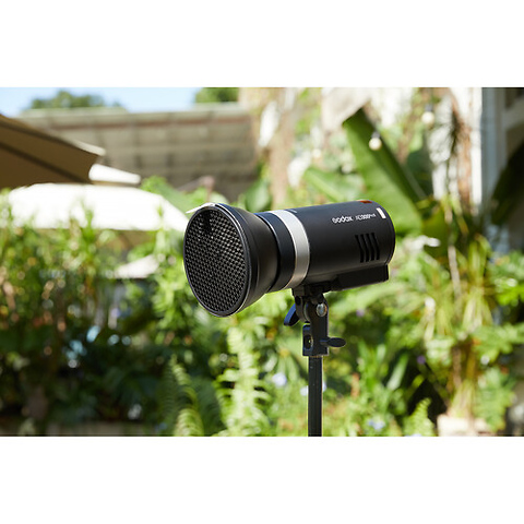 AD300Pro II All-in-One Outdoor Flash Image 11