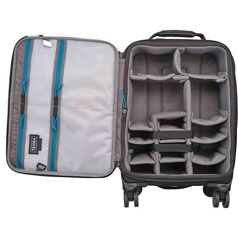 Roadie v2 Spinner 21 International Image 6