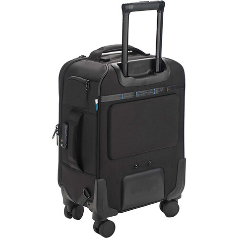 Roadie v2 Spinner 21 International Image 1