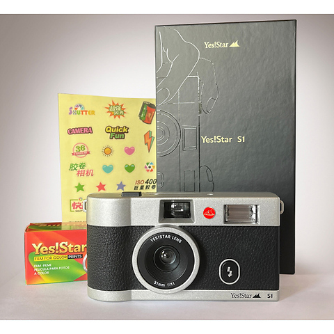 S1 35mm Film Camera with Flash Image 3