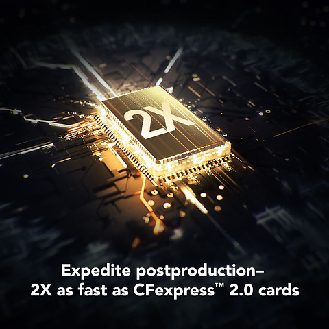 128GB Professional GOLD CFexpress 4.0 Type B Memory Card Image 3