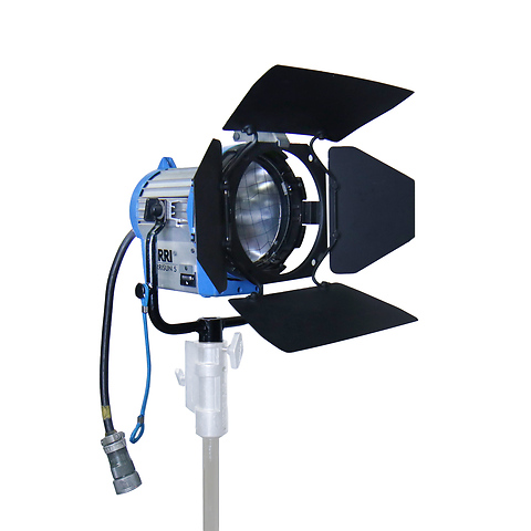 Arrisun 5 HMI PAR with 575/1200 EB Universal Ballast Image 1