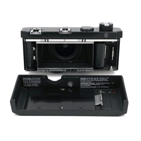 Technorama 612 PC II w/ Super Angulon XL 58mm f/5.6 Lens  + Extras - Pre-Owned Image 8